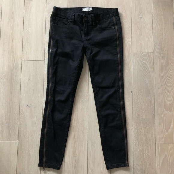 Free People Full Size Zipper Black Skinny Jeans Size 27 - Picture 2 of 13